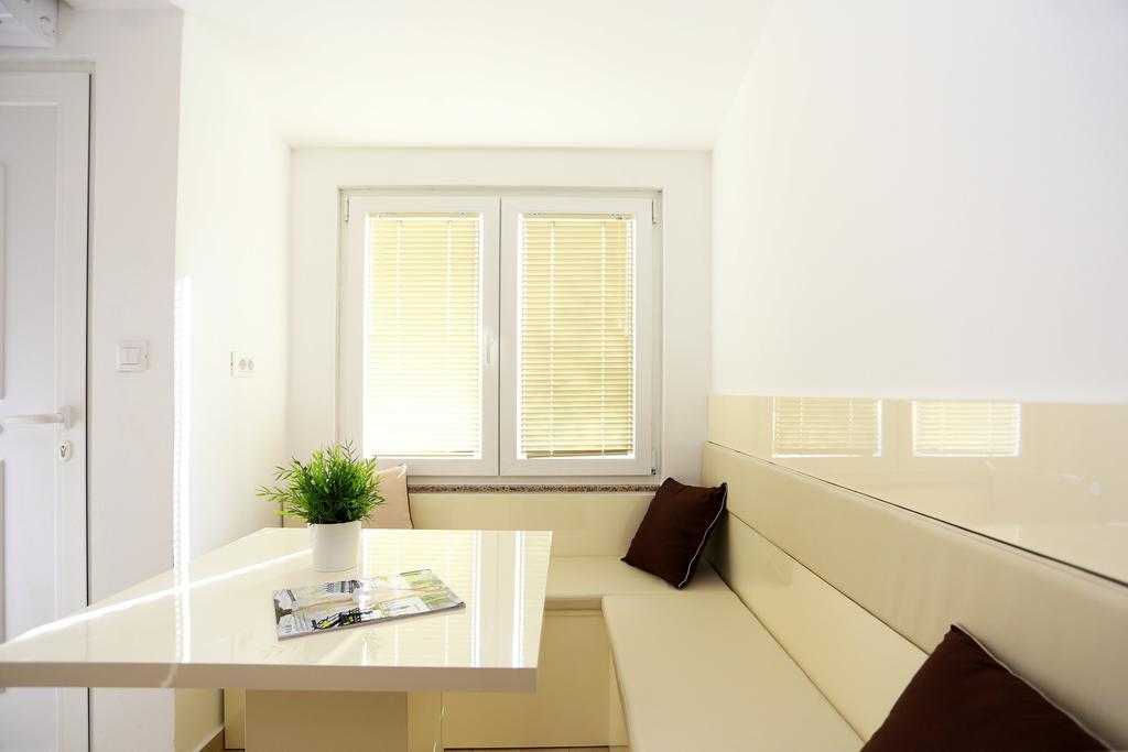Ferienwohnung Odette Zadar Exterior foto